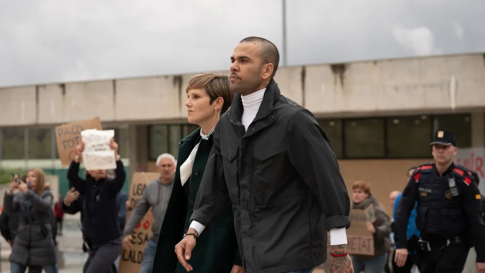 Promotoria recorre contra absolvição de Daniel Alves em ação de estupro